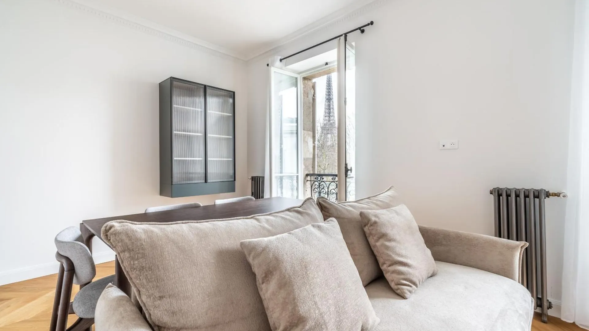 Lägenhet Luxury Living Alma *