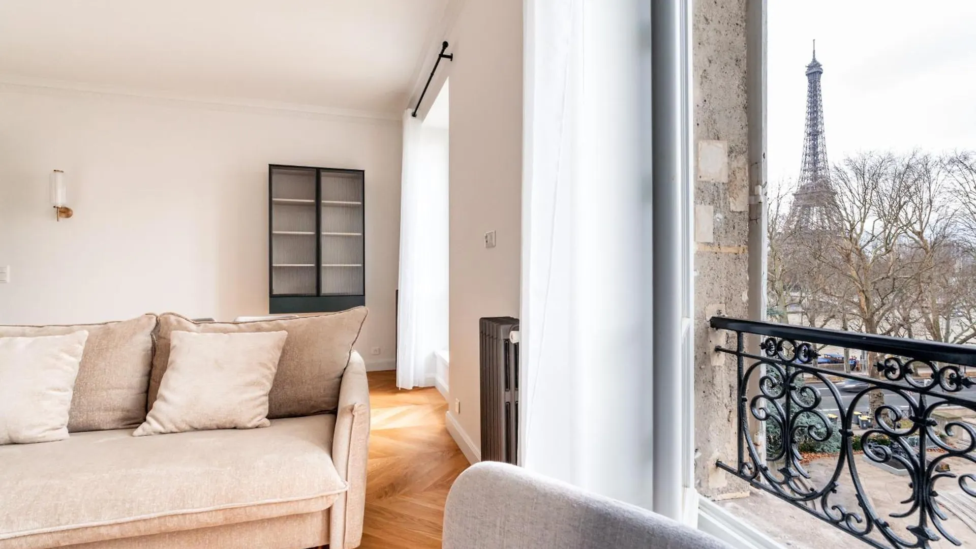 Luxury Living Alma Apartment *